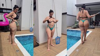 Natali Conti Naked Swimming Pool Cleaning Onlyfans