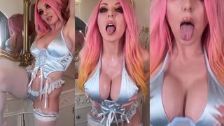Jessica nigri put your dick in my mouth and cum baby