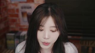 Yoon Ying ASMR