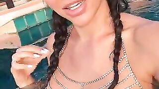 Ana's Snapchat (Video 265)