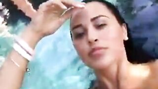 Ana's Snapchat (Video 260)