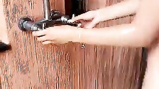 Ana's Snapchat (Video 253)