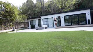 Lillian Phillips naked sunbath ends up pussy punding