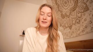 ASMR Emily