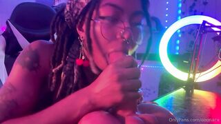 Oonacx sloppy dildo blowjob