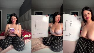 Strawberrytabby June Live Stream