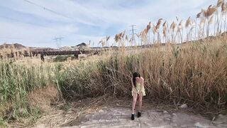 Nicole Niagara ENF - Naked hike w my dildo