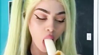 Kristen Hancher Onlyfans (Video 2)