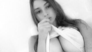 More Molly Onlyfans (Video 60)