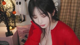 Yoon Ying ASMR (EN SUB) - Ear cupping + ear massage/이어커핑+귀마사지