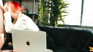 MollyRedWolf - Everyone Saw How My Boyfriend Fucks Me in Zoom