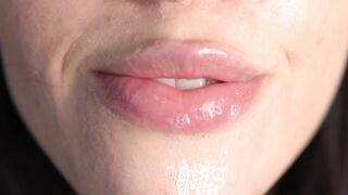 Juicy Gao: Intimate Sloppy Kissing