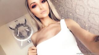 Skylar Taylor leaks (Video 42)