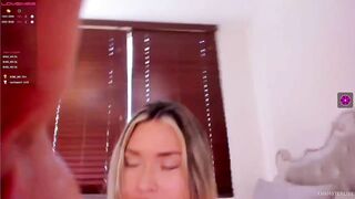 Ana Carrera 3