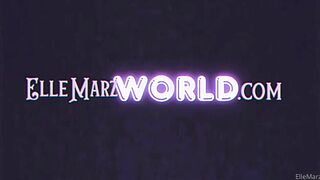 elle marz Caught you in the living room jerking off