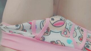 Nymphetty POV fingering & mirror selfie