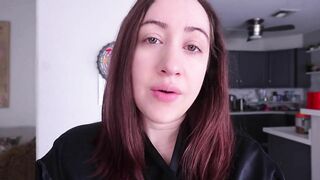 lalunalewd stepmom is a show off