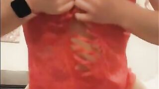 Livvalittle Leakded Onlyfans (Video 2)