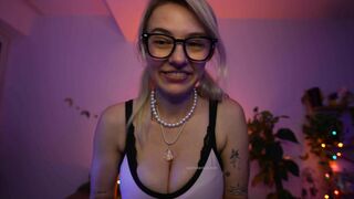 Soph Stardust ASMR