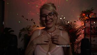 Soph Stardust ASMR