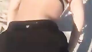 Azzy sexy (Video 5)