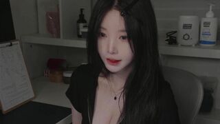 Yoon Ying ASMR