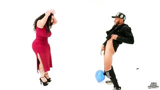 Queen Rogue - Pop The Balloon Sextape