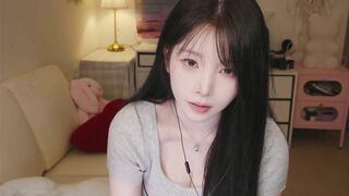 Yoon Ying ASMR