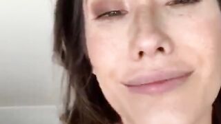 EVA LOVIA ~ fallinginlovia (Video 19)