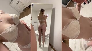 cutekellyyy strip tease ppv