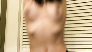 w04h@nn@hj0h OF - LINK DIES SOON (Video 2)