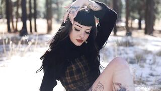 PoppySuicide (Video 2)