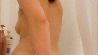 Fernanda Santini @santinixo @santinix (Video 7)