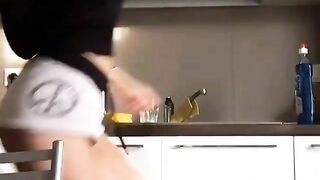 Polina malinovskaya (Video 3)