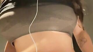 Matildem bangers bouncing