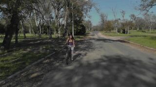 Mariah_Leonne - risky outdoor blowjob & huge facial  1