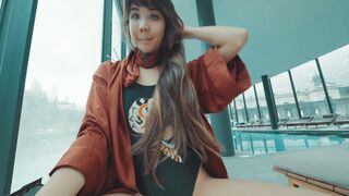 DaringKiara_Masturbating in Front of Strangers on Public Hotel Toilet