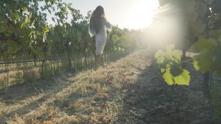 DaringKiara_Outdoor Masturbation in Vineyards