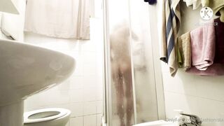 Rhona la Fashionista