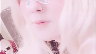 Venomousdolly