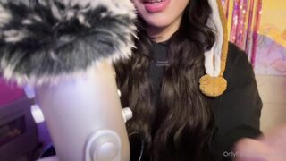 Cuddle ASMR (Espe ASMR)