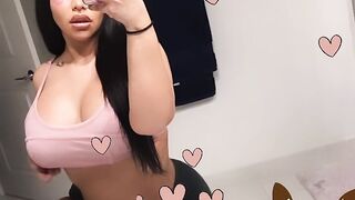 Violet Got Cake (baddgalsteph) (Video 28)